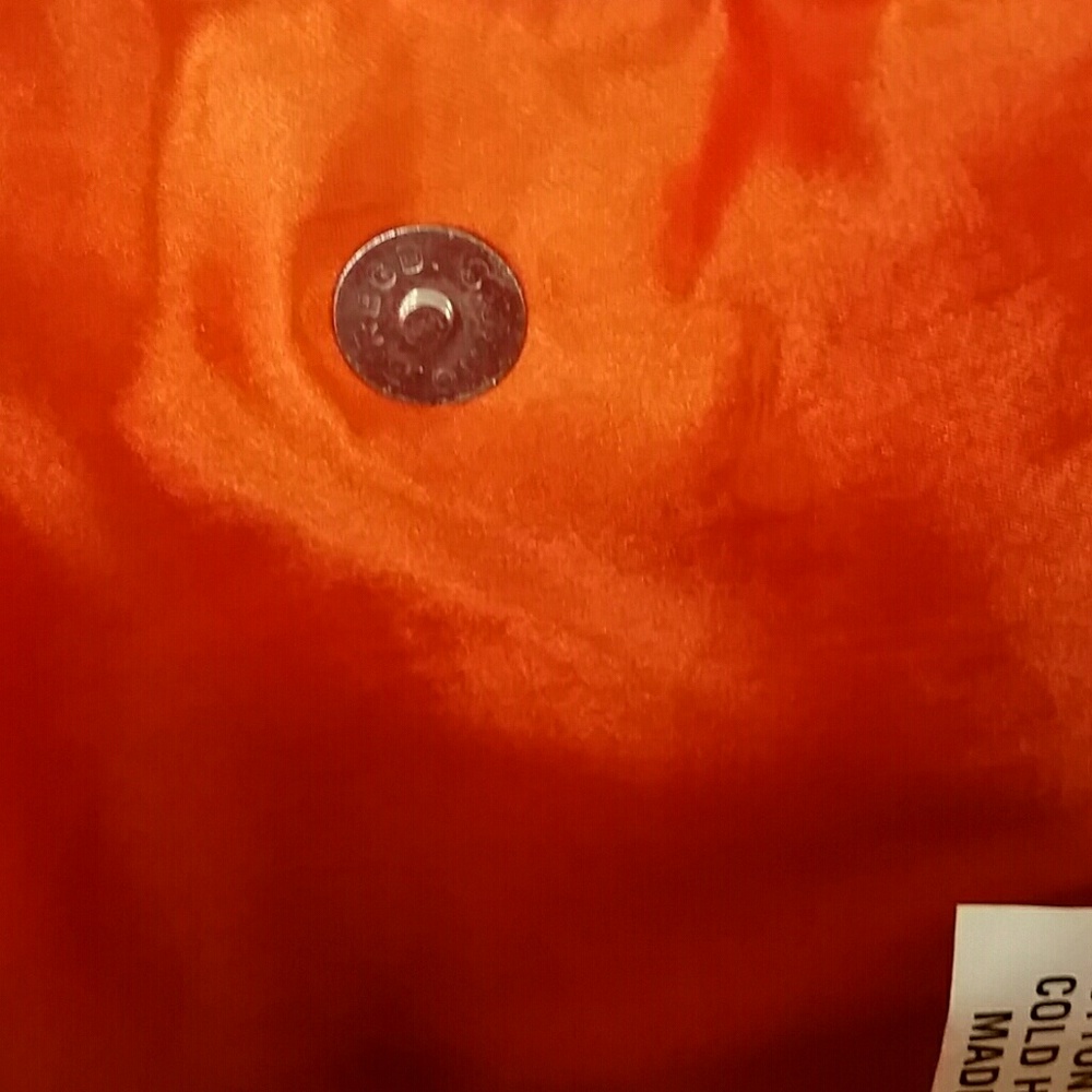 Beautiful Zara patch bag. - Picture 6 of 6